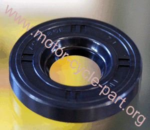 3B2-01215-0 Drive Shaft Oil Seal Tohatsu